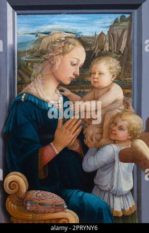 Madonna mit Kind und zwei Engel, Filippo Lippi, 1460-1465, Galleria degli Uffizi, Uffizien, Florenz, Toskana, Italien Stockfoto