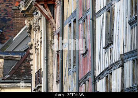 Alte Fachwerkhäuser in Troyes, Frankreich Stockfoto