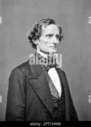 Jefferson Davis. Portrait des amerikanischen Politikers, der als erster und einziger Präsident der Konföderierten Staaten diente, Jefferson F. Davis (1808-1889), von Mathew Brady Studio, c. 1860-70 Stockfoto