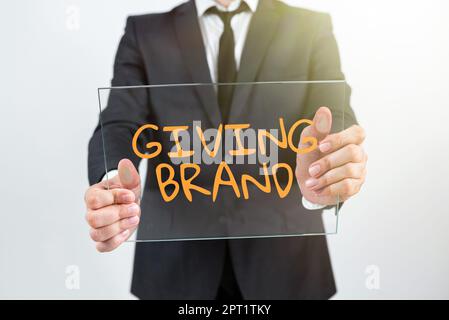 Textzeichen, das das Konzept „Geben einer Marke, Internet“ anzeigt der Prozess, bei dem einem Produkt oder einer Dienstleistung eines Unternehmens ein Name zugewiesen wird Stockfoto