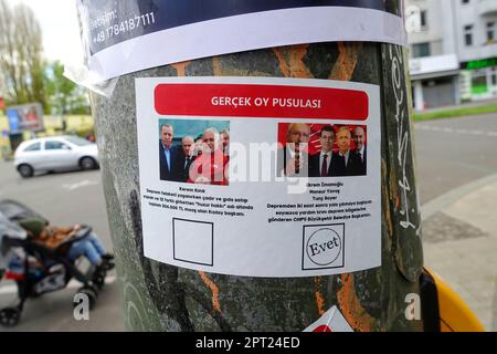 Aufkleber, Präsidentschaftswahlen, Parlamentswahlen in der Türkei im Mai 2023, türkische Bürger, Berlin, Deutschland Stockfoto