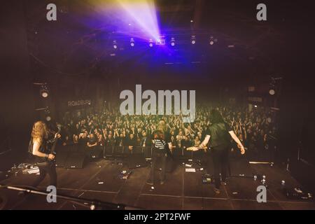 Tilburg, Niederlande. 23., 2023. April. Der dänische Black Metal ACT Afsky führt während des niederländischen Musikfestivals Roadburn Festival 2023 in Tilburg ein Live-Konzert auf. (Foto: Gonzales Photo - Peter Troest). Stockfoto