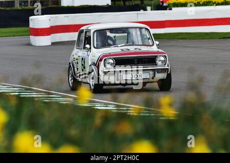 Lawrence Warr, Mini 1275 GT, Gordon Spice Trophy, Heat 2, für Limousinen der Gruppe 1, die in den Jahren 1970 bis 1982 mit zwei zwanzig Läufen und gefahren sind Stockfoto