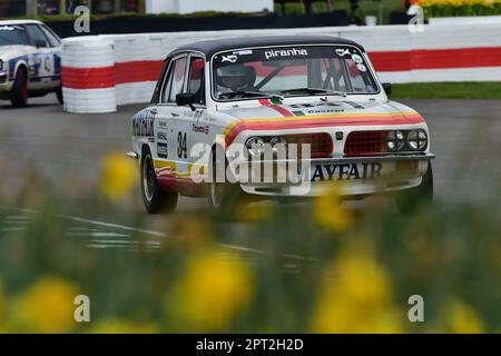 Tim Clarke, Triumph Dolomite Sprint, Gordon Spice Trophy, Heat 2, für Limousinen der Gruppe 1, die in den Jahren 1970 bis 1982 Rennen, laufen mit zwei zwanzig HE Stockfoto