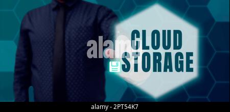 Text mit Inspiration Cloud Storage, Unternehmensübersicht Computing verbinden Geräte mit Cloud-Daten auf Remote-Speicher Stockfoto