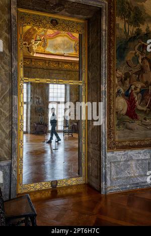 Hohe Wandspiegel, Altes Schloss, Schloss Charlottenburg, Berlin, Deutschland Stockfoto