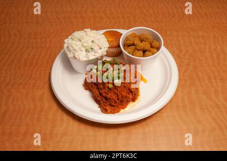 Authentische Küche, bekannt als Grillhähnchen Stockfoto