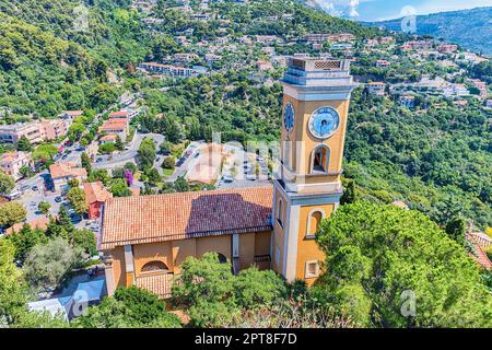 Die mittelalterliche Architektur von Eze, ikonisches Dorf in der Nähe der Stadt Nizza, Cote d'Azur, Frankreich. Es ist einer der bekanntesten touristischen Ort der Frenc Stockfoto