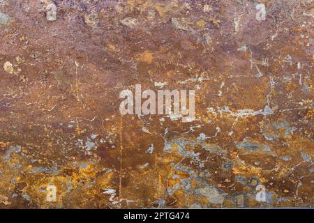 Verzweifelte Überlagerung Textur des rostigen geschälten Metalls. Grungen Sie rauen Hintergrund. Stockfoto