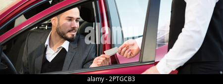 Parkservice. Unterstützung Von Chauffeur-Unternehmen Stockfoto