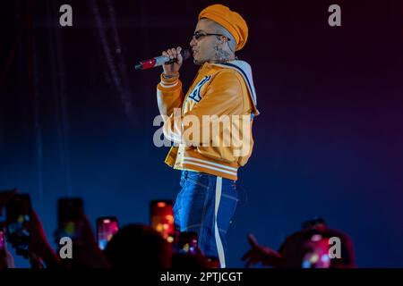 Verona, Italien. 27. April 2023. Die italienischen Trapper Gionata Boschetti, die mit Sfera Ebbasta pseudonym bekannt sind, treten live in der Arena di Verona auf. (Foto: Roberto Tommasini/NurPhoto) Kredit: NurPhoto SRL/Alamy Live News Stockfoto