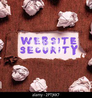 Schild mit der Anzeige der Website-Sicherheit, Word auf kritische Komponente geschrieben, um Websites zu schützen und zu sichern Stockfoto