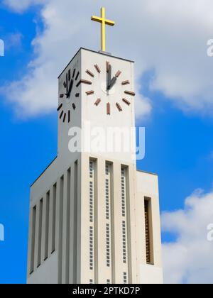 Evangelisch-Lutherische Versöhnungskirche in Leipzig, Gohlis im Stil der klassischen Moderne (Bauhaus) nach dem Entwurf von Hans Heinrich Grotj Stockfoto