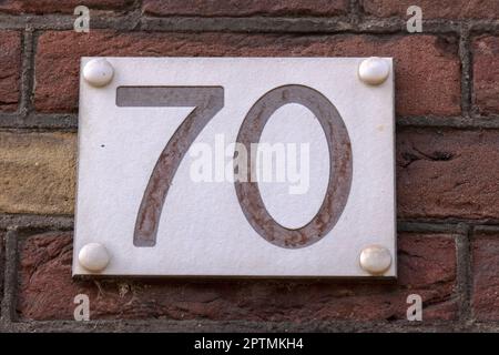Nahaufnahme Haus Nr. 70 In Amsterdam Niederlande 27-4-2023 Stockfoto