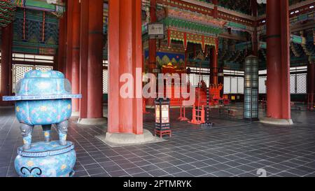 Der Gyeongbokgung Palast ist einer der größten Paläste in Seoul, Südkorea Stockfoto