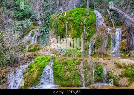 Fuentetoba-Toba-Wasserfall. Soria. Spanien. Stockfoto