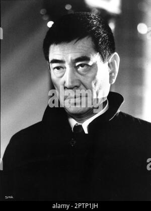 KEN TAKAKURA in SCHWARZEM REGEN 1989 Regisseur RIDLEY SCOTT geschrieben von Craig Bolotin und Warren Lewis Musik Hans Zimmer USA - Japan Koproduktion Jaffe-Lansing / Pegasus Film Partners / Paramount Pictures Stockfoto