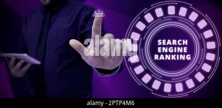 Handschriftlicher Text Suchmaschinenranking, Rang der Geschäftsidee, an welcher Site in der Suchmaschinenabfrage angezeigt wird Stockfoto