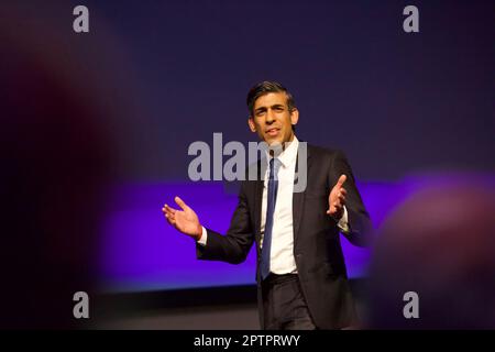 Glasgow, UK, 28. April 2023: Ministerpräsident Rishi Sunak spricht auf der Konferenz der schottischen Konservativen Partei. Pkc: Terry Murden/Alamy Live Stockfoto