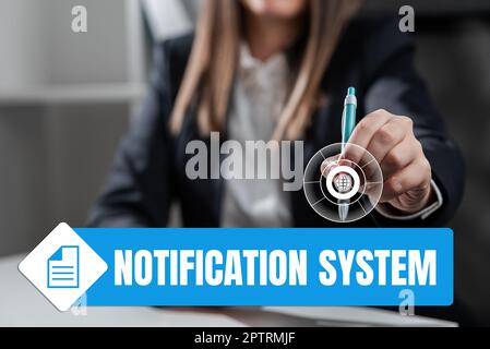 Benachrichtigungssystem für Handschrift, konzeptionelles Foto Vergessen Sie nicht, in soziale Netzwerke eingebunden zu sein Stockfoto