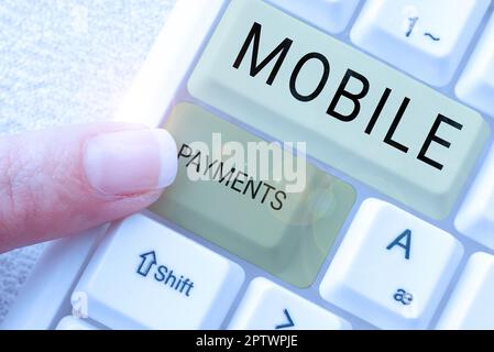 Textüberschrift mit Mobile Payments, Unternehmensübersicht Finanztransaktion, die über ein Smartphone verarbeitet wird Stockfoto