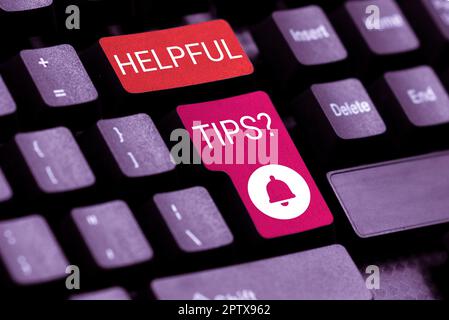 Textzeichen mit hilfreichen Tipps, ein Wort auf Ratschlägen, die als hilfreiches Wissen im Leben dienen Stockfoto