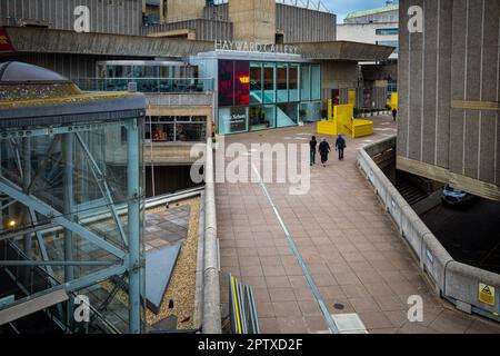 Hayward Gallery London - die Hayward Gallery im Brutalist-Stil am Londoner South Bank wurde 1968 eröffnet. Stockfoto
