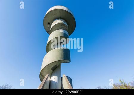 Tulbing: Hügel Tulbingerkogel, Aussichtsturm Leopold-Figl-Warte in Wienerwald, Wienerwald, Niederösterreich, Niederösterreich, Österreich Stockfoto