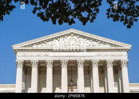 Washington DC, US Supreme Court Gebäude, außen Vordereingang Säulen, Stockfoto