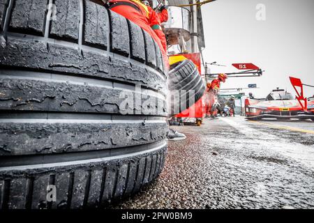 Stavelot, Belgien. 28. April 2023. michelin, Tyre, pneu, während der 6 Stunden Spa-Francorchamps 2023, 3. Runde der FIA-Weltausdauermeisterschaft 2023 vom 27. Bis 29. April 2023 auf dem Circuit de Spa-Francorchamps in Stavelot, Belgien - Foto Frédéric Le Floc'h/DPPI Credit: DPPI Media/Alamy Live News Stockfoto