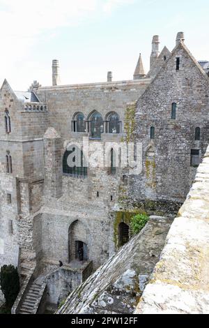 Abbey, Abbey Mont Saint Michel, Abbaye du Mont Saint Michel, berühmt,populär,Tourist,Attraktion,Le Mont Saint Michel,Mont Saint Michel,Frankreich,Frankreich,Frankreich,Europa,europäisch,UNESCO-Weltkulturerbe,in,Manche,Department,ON,die,Grenze,Normandie,und,Bretagne,Bucht,Küste,Küste Stockfoto