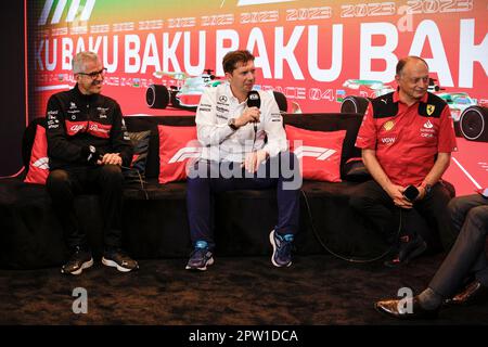 ALUNNI BRAVI Alessandro (ita), Geschäftsführer der Sauber Group & Team Representative, Portrait VOWLES James, Teamleiter von Williams Racing, Portrait VASSEUR Frédéric (FRA), Teamleiterin und Geschäftsführer der Scuderia Ferrari, Porträt während des Formel 1-Preises Aserbaidschan 2023, 4. Runde der Formel-1-Weltmeisterschaft 2023 vom 28. Bis 30. April 2023 auf der Baku City Circuit in Baku, Aserbaidschan – Foto-DPPI Stockfoto