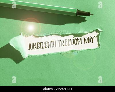 Schild mit dem Juneteenth Freedom Day, Geschäftsidee gesetzlicher Feiertag in den Vereinigten Staaten zum Gedenken an das Ende der Sklaverei Stockfoto