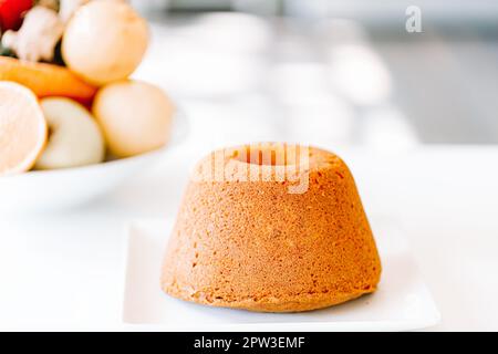 Traditionelles Dessert aus Brescia, Italien für die Weihnachtsfeiertage: Bossolà. Eine süße und duftende Art, die Düfte der Vergangenheit wiederzuentdecken. Stockfoto