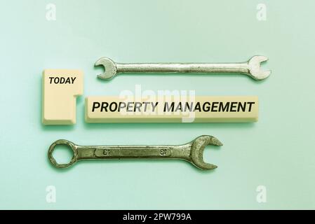 Handgeschriebenes Schild Property Management, Geschäftsübersicht über Immobilienverwaltung erhaltener Wert der Anlage Stockfoto