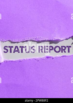 Inspiration mit Signatur Status Report, Wort geschrieben in Update Summary of Situations in a period of a period Stockfoto