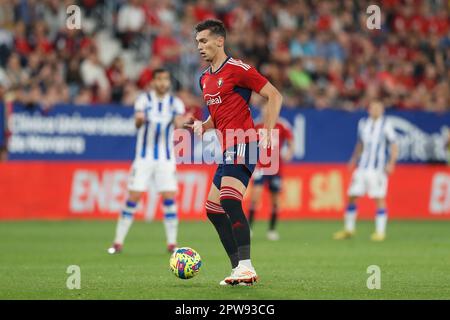 Pamplona, Spanien. 28. April 2023. Lucas Torro (Osasuna) Fußball : spanisches Spiel "La Liga Santander" zwischen CA Osasuna 0-2 Real Sociedad im Estadio El Sadar in Pamplona, Spanien . Kredit: Mutsu Kawamori/AFLO/Alamy Live News Stockfoto