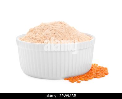 Linsenmehl in Schüssel und auf weiß isolierte Samen Stockfoto
