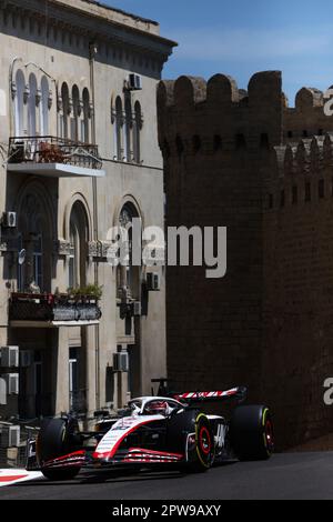 Baku, Aserbaidschan. 29. April 2023. Kevin Magnussen (DEN) Haas VF-23. 29.04.2023. Formel-1-Weltmeisterschaft, Rd 4, Aserbaidschan Grand Prix, Baku Street Circuit, Aserbaidschan, Sprint Day. Das Foto sollte wie folgt lauten: XPB/Press Association Images. Kredit: XPB Images Ltd/Alamy Live News Stockfoto