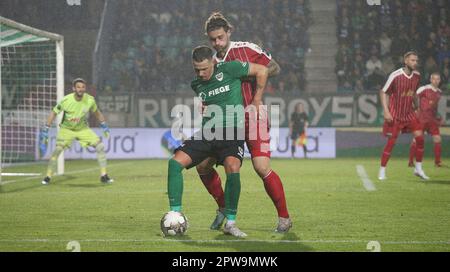 Münster, Deutschland. 28. April 2023. firo : 04/28/2023-Fußball, Fußball, Saison der Regionalliga, 2022/2023, Regionalliga West, Rücklauf, 32. Matchday SC Preussen Munster, SCP, Preussen Münster - Fortuna Köln 1:3 Yassine Bouchama, Duels Credit: dpa/Alamy Live News Stockfoto