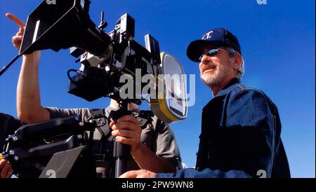 STEVEN SPIELBERG IN CATCH ME IF YOU CAN (2002), REGIE: STEVEN SPIELBERG. Kredit: DREAMWORKS / Album Stockfoto