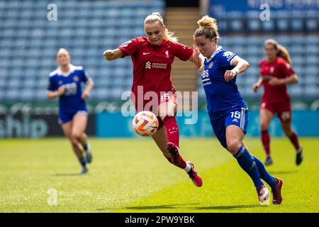 Leicester, Großbritannien. 29. April 2023. Sofie Lundgaard während des Barclays FA WSL-Spiels zwischen Leicester City und Liverpool im King Power Stadium. Kredit: Ryan Asman/Alamy Live News Stockfoto