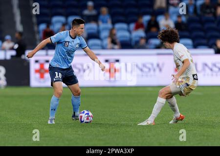 Sydney, Australien. 29. April 2023. Joseph Lolley vom Sydney FC kontrolliert den Ball während des Spiels zwischen dem Sydney FC und den Jets im Allianz Stadium am 29. April 2023 in Sydney, Australien. Gutschrift: IOIO IMAGES/Alamy Live News Stockfoto