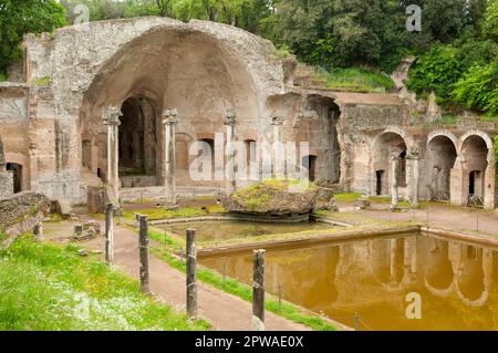 Serapeum am Ende des Canopus in Hadrians Villa, Tivoli, Italien Stockfoto