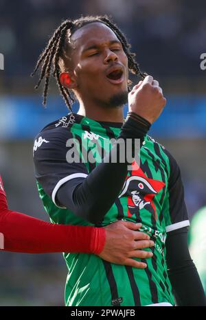 Brügge, Belgien. 29. April 2023. Cercle's Yann Gboho sieht deprimiert aus während eines Fußballspiels zwischen Cercle Brügge und Standard de Liege, Samstag, den 29. April 2023 in Brügge, am 1. (Von 6) Tag der Europa-Play-offs in der ersten Runde der belgischen Meisterschaft „Jupiler Pro League“. BELGA PHOTO VIRGINIE LEFOUR Kredit: Belga News Agency/Alamy Live News Stockfoto