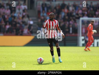 29. April 2023; GTECH Community Stadium, Brentford, London, England; Premier League Football, Brentford gegen Nottingham Forest; Frank Onyeka von Brentford Stockfoto