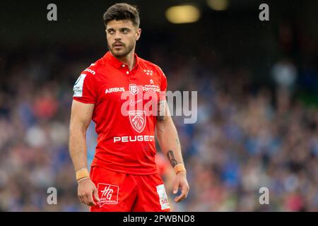 Dublin, Irland. 29. April 2023. Romain Ntamack von Toulouse während des Halbfinalspiels des Heineken Champions Cup zwischen Leinster Rugby und Stade Toulousain im Aviva Stadium in Dublin, Irland, am 29. April 2023 (Foto: Andrew SURMA/Credit: SIPA USA/Alamy Live News Stockfoto