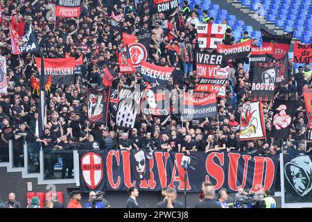 Stadio Olimpico, Rom, Italien. 29. April 2023. Serie A Fußball; Rom gegen AC Mailand; Mailand Fans Credit: Action Plus Sports/Alamy Live News Stockfoto