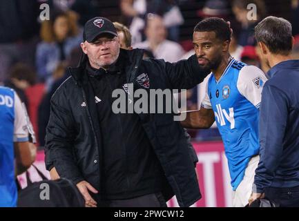 WASHINGTON, DC, USA – 29. APRIL 2023: DC United trainiert Wayne Rooney am Ende des MLS-Spiels zwischen D.C United und Charlotte FC am 29. April 2023 auf dem Audi Field in Washington, DC (Foto von Tony Quinn-Alamy Live News) Stockfoto