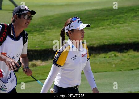 28. April 2023: LPGA - Atthaya Thitkul, professionelle Golferin aus Bangkok, Thailand, Tag 3, Ladies Professional Golf Association, JM Eagle LA Championship 2023, The Wilshire Country Club, Los Angeles, CA, USA, April 29, 2023. (Kreditbild: © Scott Mitchell/ZUMA Press Wire) NUR REDAKTIONELLE VERWENDUNG! Nicht für den kommerziellen GEBRAUCH! Stockfoto